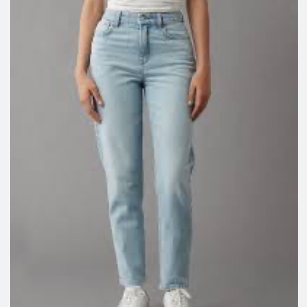 American Eagle Outfitters Curvy Mom Jean Light Wash Ankle Straight 16 Short EUC